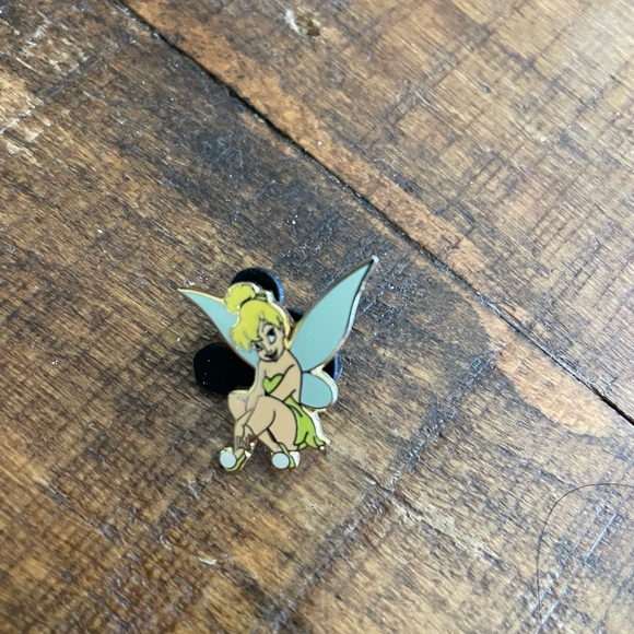 Disney Tinkerbell Collectible Mini Pins - Picture 4 of 6